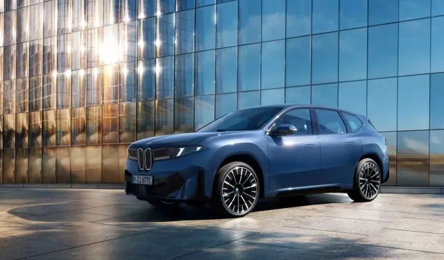 Yeni BMW iX3 Türkiye’de Ön Siparişe Açıldı! 805 Km Menzil, 10 Dakikada 372 Km Şarj ve 160 kW Güç Tek Pakette