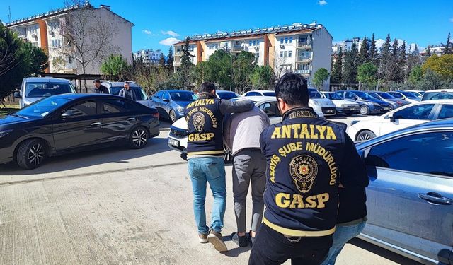Antalya’da İşletme Sahibine Silahlı Saldırı! 2 Şüpheli Tutuklandı