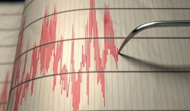 Erzurum’da peş peşe iki deprem