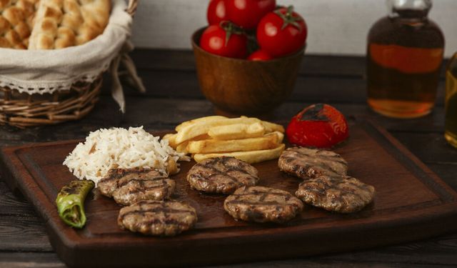 Dünya Köfte Günü | 09 Mart Ne Günü? 09 Mart Dünyada ve Türkiye’de Ne Günü? 09 Mart Ne Burcu?