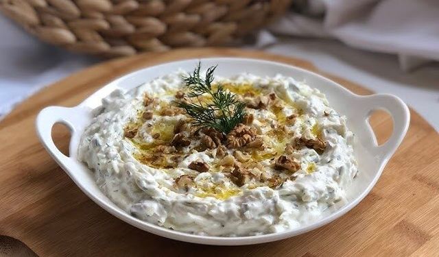 Yoğurtlu Kereviz Salatası Tarifi! İşte Hem Sağlıklı Hem Lezzetli Kereviz Salatası Yapılışı