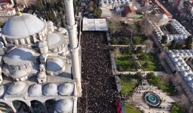 İlber Ortaylı son yolculuğuna uğurlandı