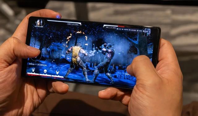 Şarjı En Uzun Giden Telefon Hangisi? 2026 Yılında Pil Ömrüyle Dikkat Çeken Akıllı Telefonlar Hangileri?