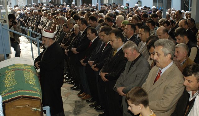 İnegöl'de Bugün Kimler Vefat Etti? | 09 Mart 2026 Pazartesi