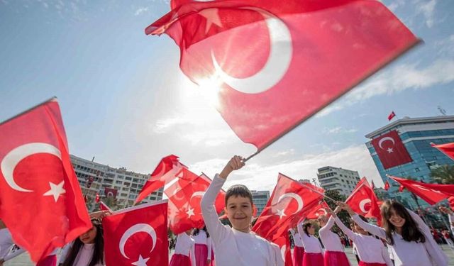 23 Nisan Resmi Tatil Mi? 22 Nisan Yarım Gün Mü? İşte 2026 Tatil Takvimi