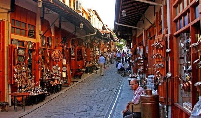 Amasya’dan Ne Hediye Alınır? Yeşilırmak Kıyısındaki Bu Tarihi Şehre Özgü En Anlamlı Hediyelikler Hangileri...