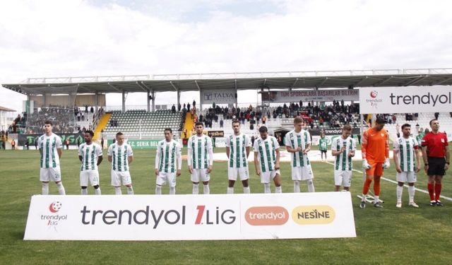 Başkan forvette oğlunu oynattı, takım küme düştü