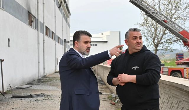 Başkan Vekili Şahin Biba İnegöl'de Yangın Bölgesinde İncelemelerde Bulundu