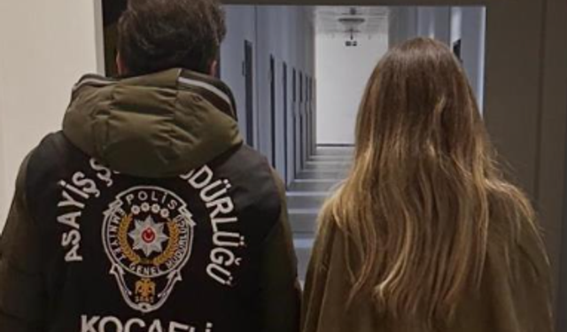 Başkasına ait kredi kartını 35 kez kullandı, Kocaeli'de sahte kimlikle yakalandı