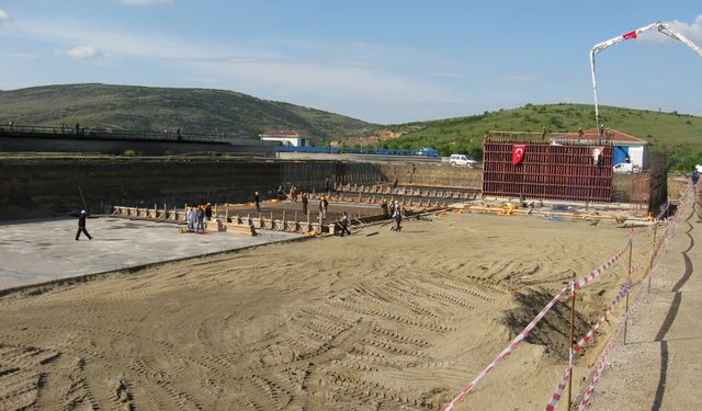 İnegöl’de Dev Yatırım, Türkiye’de İlk, Avrupa’da 3. Büyük Tesisin Temeli Atıldı