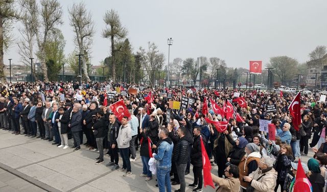 İnegöl'de Eğitimcilerden Dev Yürüyüş! 8 Sendika Tek Ses Oldu