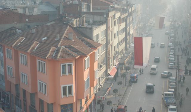 İnegöl’de Hava Kirliliği Alarmı, Denetimler Sıklaştı, Cezalar Kesildi