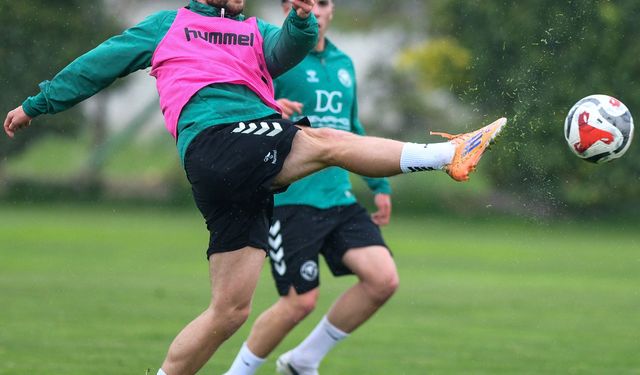Konyaspor, Fenerbahçe Maçı Hazırlıklarına Başladı