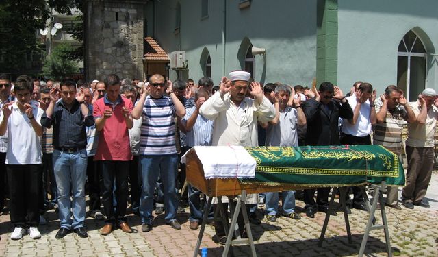 İnegöl'de Hafta Sonu Kimler Vefat Etti? | 06 Nisan 2026 Pazartesi