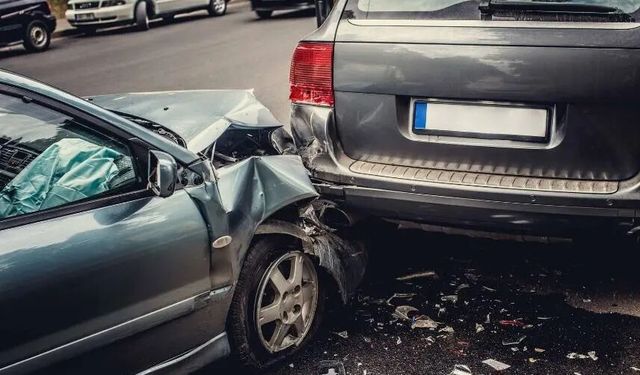 Araç Değer Kaybı Neden Trafik Kazası Sonrası En Çok Tartışılan Haklardan Biri?