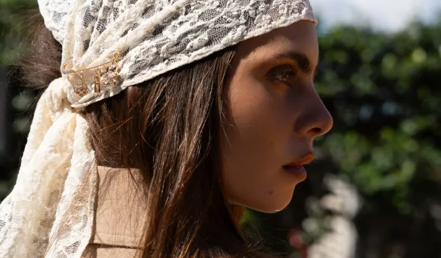 Bandana Seçerken Nelere Dikkat Edilmeli? Yaz Sıcağında Saçı Koruyor mu?