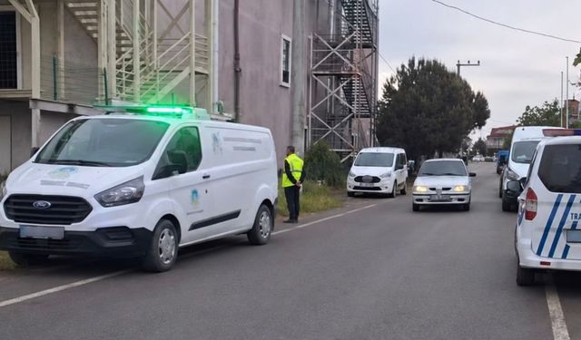 Tartıştığı eşini boğazını keserek öldürdü ardından intihar etti