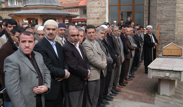İnegöl'de Bugün Kimler Vefat Etti? | 15 Mayıs 2026 Cuma