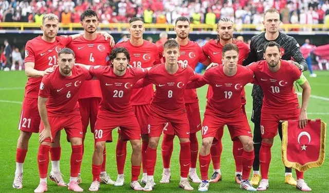AK Parti’den Milli Takım ve taraftarlara hediye şarkı