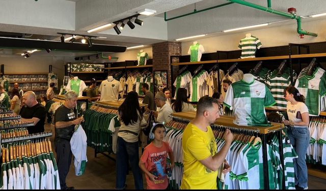 Bursaspor formalarına taraftardan yoğun ilgi
