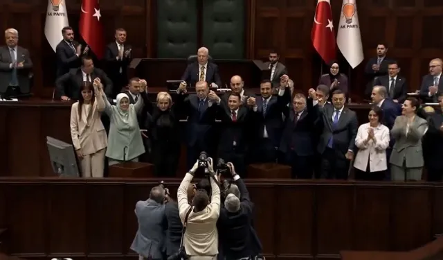CHP'den istifa eden İstanbul Milletvekili Nimet Özdemir, AK Parti'ye katıldı!