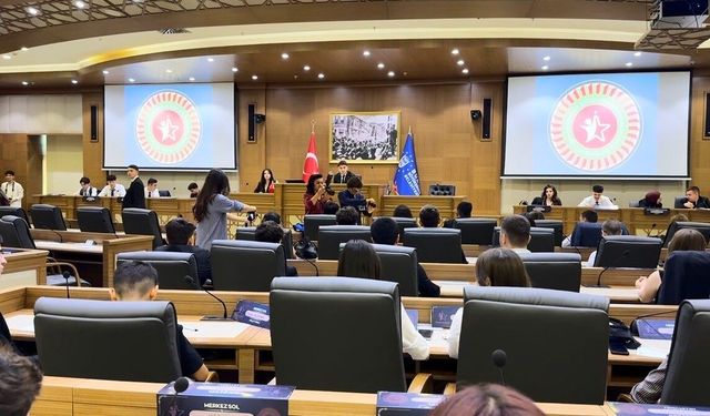 Gençlerin sesi Bursa'dan yükseldi