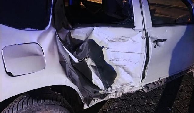 Otomobil ile motosiklet çarpıştı! 1 ölü, 1 ağır yaralı