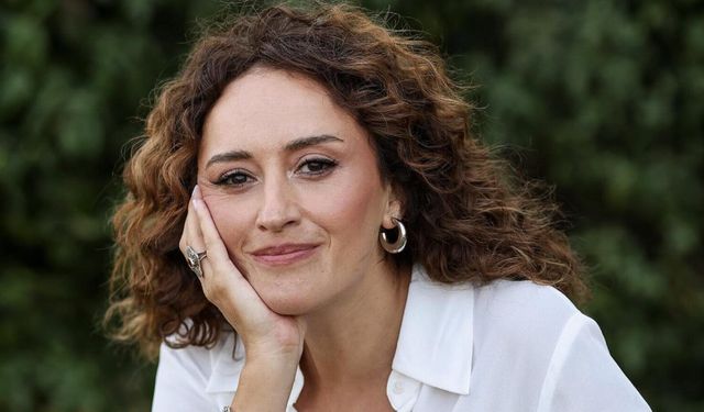 “Başkalarının Hayatı” Dizisinin Kadrosuna Esra Kızıldoğan Katıldı