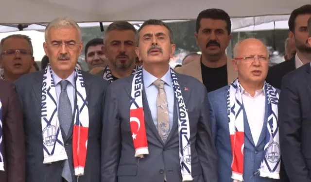Bakan Tekin Bursa’da Erzurumlularla buluştu