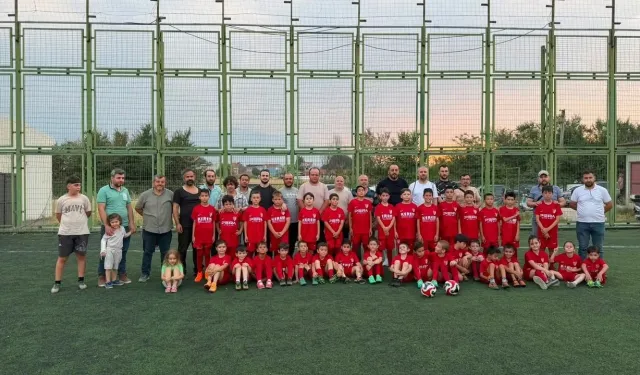 Orhaniyespor Yaz Futbol Okulu’nda Yeni Dönem Başladı
