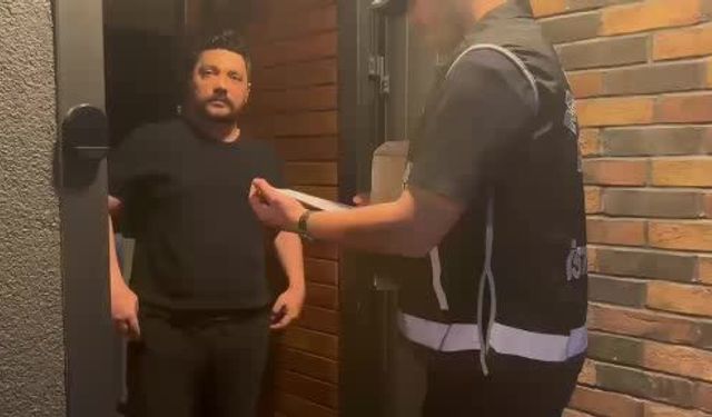 Oğuzhan Uğur’un polisleri karşısında gördüğü an! Yüz ifadesi ve diyaloglar dikkat çekti