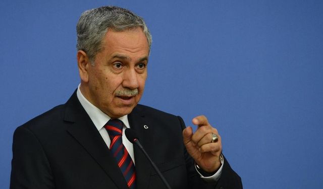 Bülent Arınç’tan Davutoğlu’na dikkat çeken mesaj! “AK Parti bizim evimizdi”