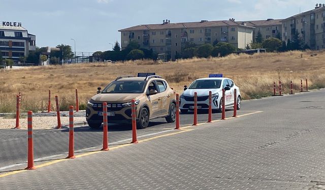 Ehliyet sınavında yeni dönem: Sabit parkur kalkıyor, serbest güzergâh geliyor