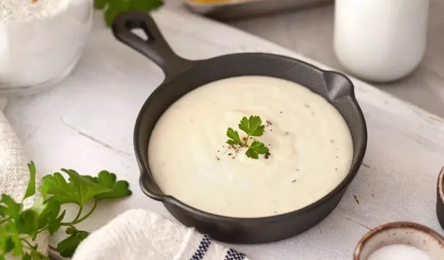 Beşamel sos nasıl yapılır? İşte kıvamı tam tutan kolay tarif