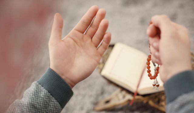 Günün Duası, Günün Esması, Günün Moral ve Motivasyonu | 17 Ekim 2026 Cumartesi
