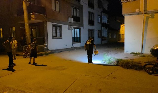 İnegöl’de Tartıştığı Kişiyi Tüfekle Vurup Motosikletle Kaçtı