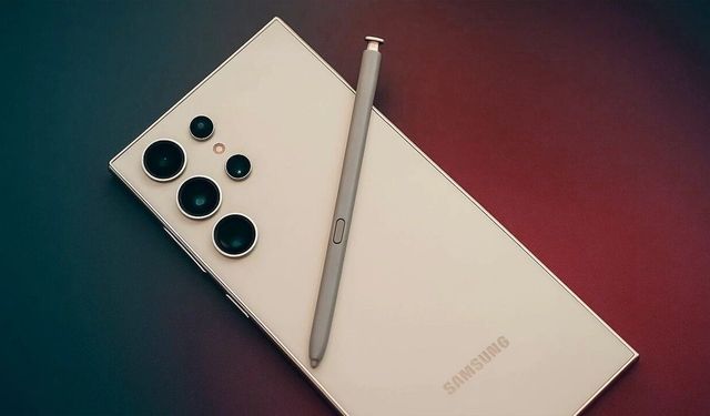 Samsung Galaxy S27 Ultra İçin Tasarım Değişikliği Gündemde! Kamera Düzeni Baştan Sona Yenilenebilir