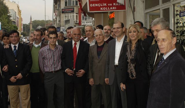 Süleyman Soylu İnegöl’de İktidar ve Muhalefeti Hedef Aldı;Milletin Canı Burnunda