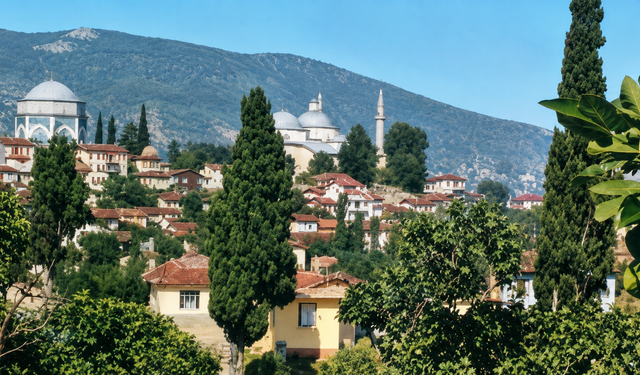 Yeşil Bursa, Yeşil Cami, Yeşil Türbe | Bursa Maziden Bir Kare