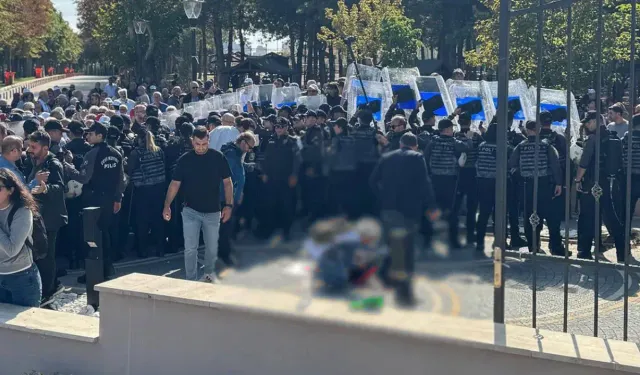 Ankara’da AYM önündeki emekli eyleminde acı olay