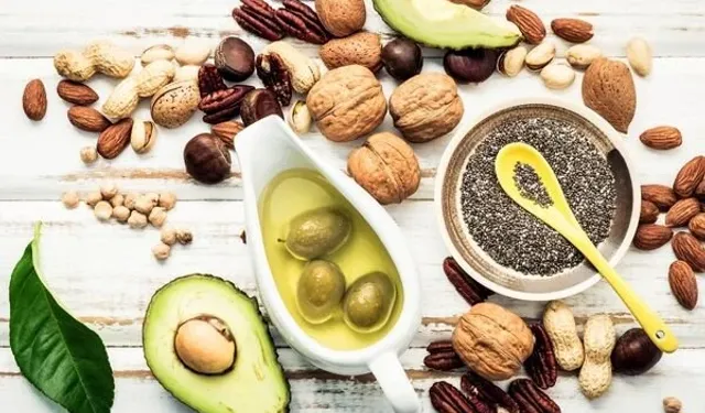 Doymamış Yağ Nedir? Hangi Besinlerde Bulunur, Vücuda Faydaları Nelerdir?