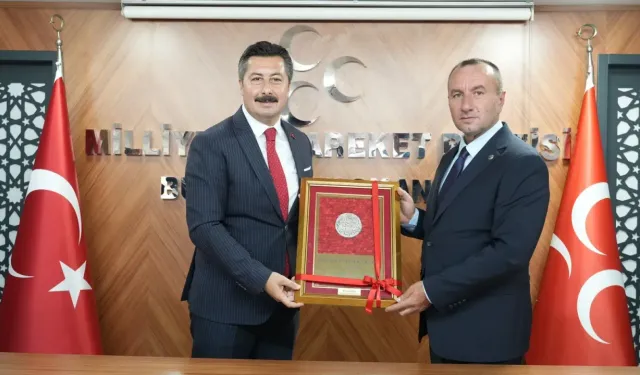 Ercan Özel’den MHP Bursa İl Başkanı Özcanbaz’a ziyaret