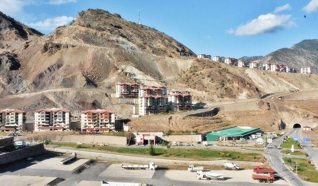 İnegöllü Hüseyin Oral 16 yıllık hayalini Yusufeli’nde gerçekleştirdi