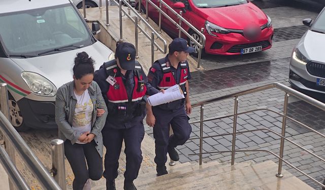 Zonguldak’ta 17 yaşındaki kızını zincirleyen anne ve baba tutuklandı