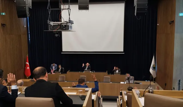 İnegöl Meclisi’nde 30 bin euroluk hibe projesi gündemden çıkarıldı