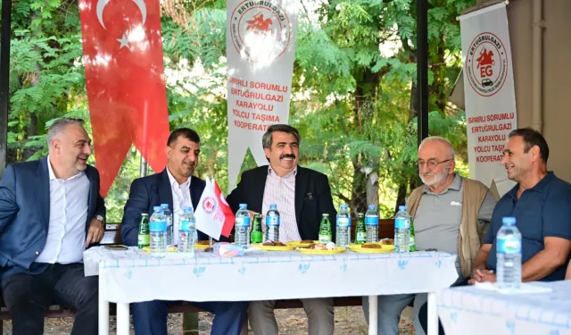 Oktay Yılmaz şoför esnafıyla buluştu: Talep ve önerileri dinledi