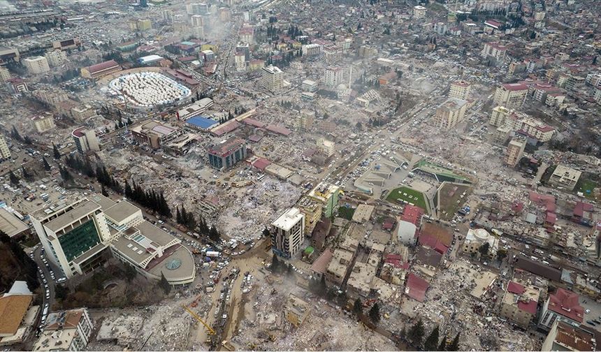 Kahramanmaraş’ta Depremde 52 Kişiye Mezar Olmuştu: Patlıcan Tarlasına Bina Dikmişler