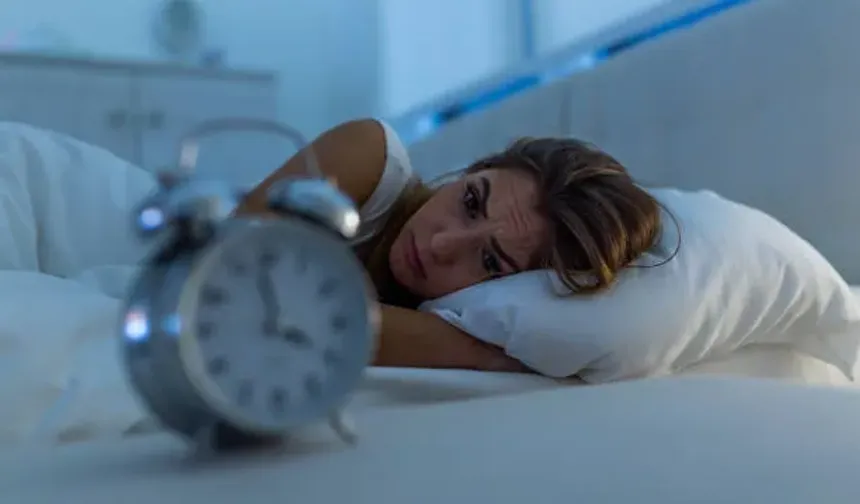 Düzenli uyku alışkanlığı nasıl kazanılır? Geceleri deliksiz uyumak mümkün mü?