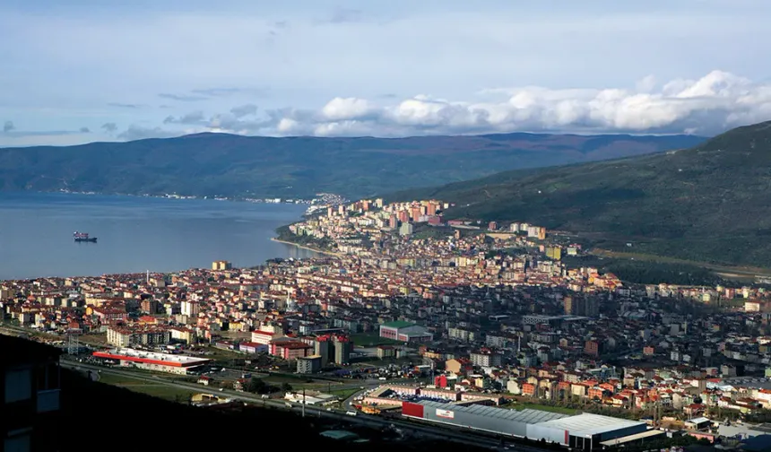 10 Soruda Bursa’nın Cazibe Merkezi Gemlik Hakkında Her Şey!