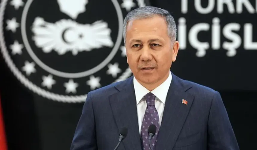49 Göçmen Kaçakçısı ve 509 Düzensiz Göçmen Yakalandı